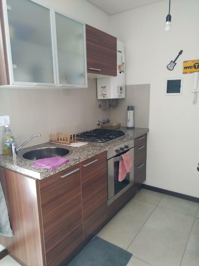Appartement Monoambiente A 1 Cuadra Facultad Medicina Y Odontologia à Rosario Extérieur photo